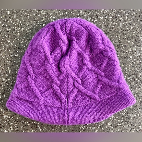 Patagonia Merino Wool Coastal Cable Knit Beanie Reversible Winter Outdoor Snow - Picture 4 of 10